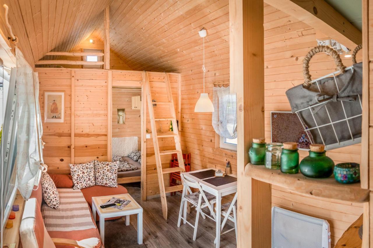 Tiny House Lavender Villa Podturen Exterior photo